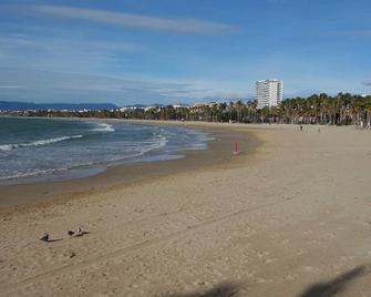 Modern Apartment in Salou with Shared Pool - Salou - Plage