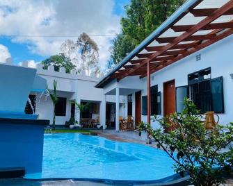 Didas Villa - Arusha - Piscina