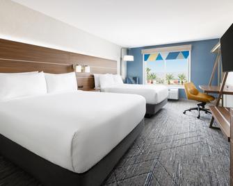 Holiday Inn Express Las Vegas - Stadium Area - Las Vegas - Bedroom