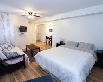 Cedar Drive Inn - Crysler - Habitación