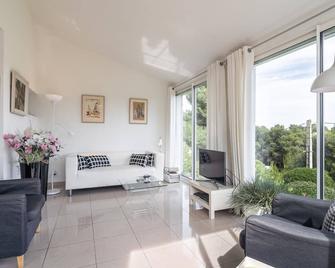 Luxury villa with private pool - Pouzols-Minervois - Sala de estar