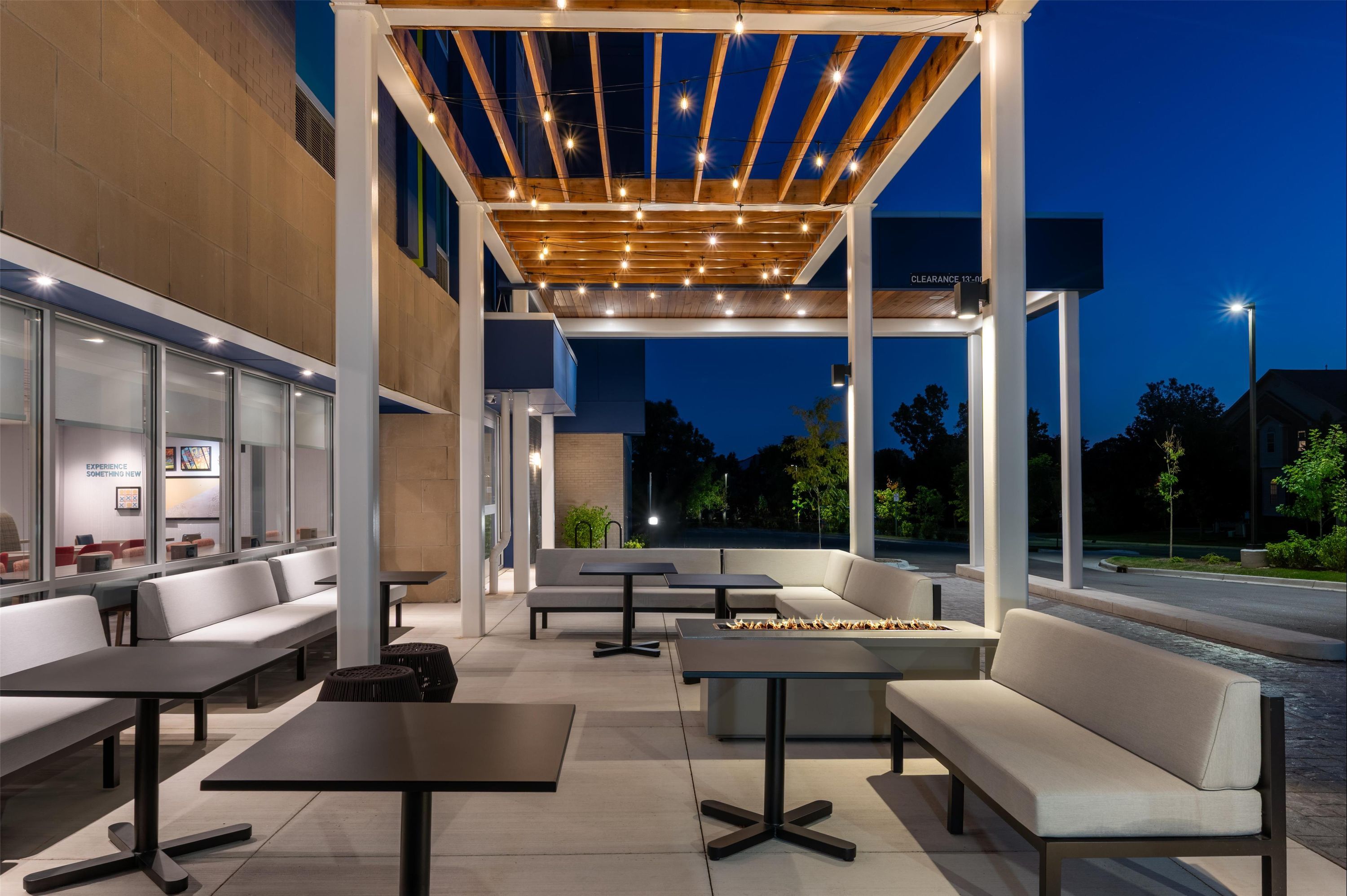 Home2 Suites by Hilton Ann Arbor South - אן ארבור - בניין