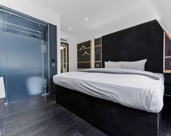 The Z Hotel Leicester Square - London - Bedroom