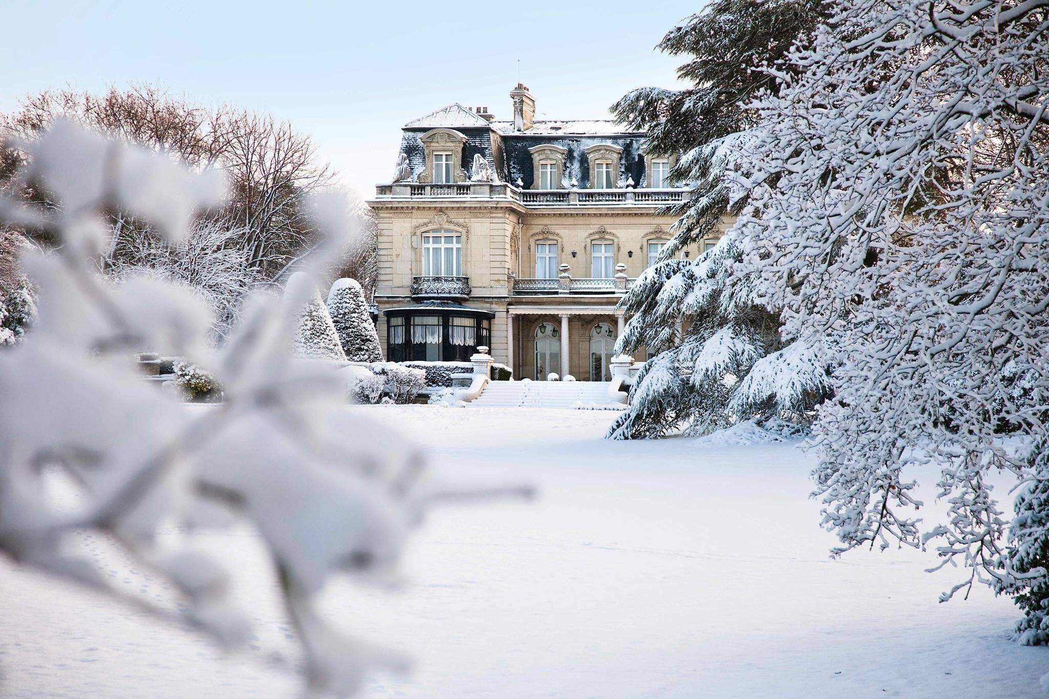 دومين ليه كراييريس