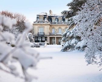 Domaine Les Crayeres - Reims - Building
