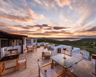 Hotel Pedra Santa - Baia Sardinia - Balcon