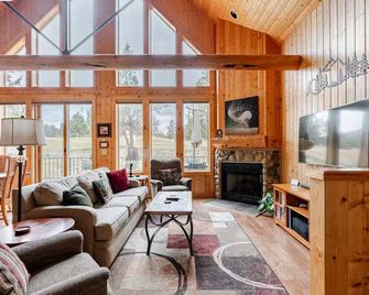 19th Hole Chalet at Eagle Crest - Redmond - Salon