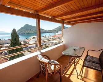 Hotel Thetis - Tolo - Balcony