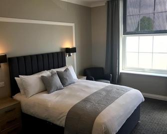 The Raven Hotel - Corby - Chambre