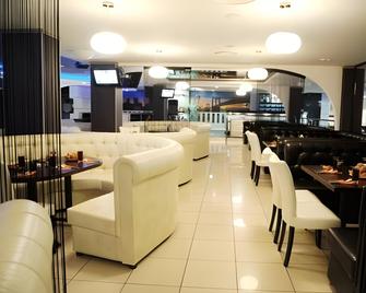 โรงแรมแกรนด์ โอคา พรีเมียม - นิจจี นอฟโกรอด - ร้านอาหาร