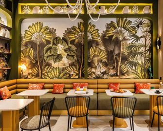 Hôtel Amoi Vieux Port - Marseille - Marseille