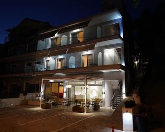 Kiperi Exclusive - Parga - Edificio