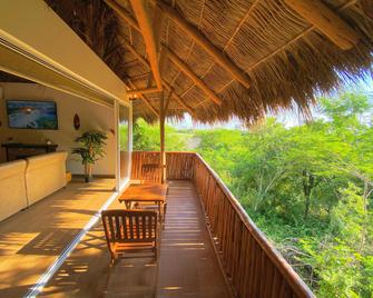 Palm Valley Cabins - Mazatlán - Balcony