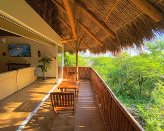 Palm Valley Cabins - Mazatlán - Balcón