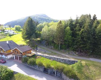 Holiday Home Kvernesfjorden - Averøy