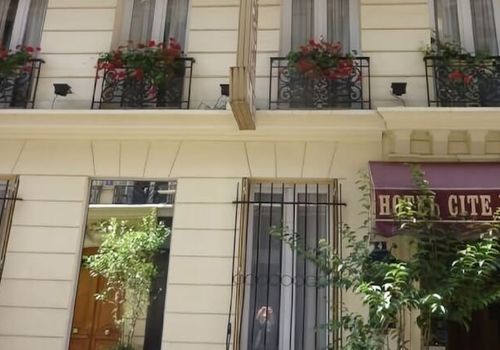 Hotel De La Cite Rougemont Da 108 Hotel A Parigi Kayak Hotel De La Cite Rougemont Da 108 Hotel A Parigi Kayak