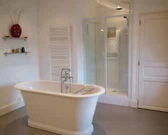 Luxury Apartment with Spectacular Views - Clecy - Salle de bain