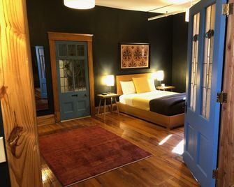 Hotel Frederick - Boonville