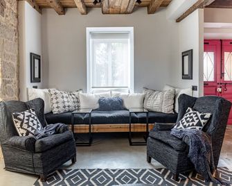 Casa Pepin - Polientes - Living room