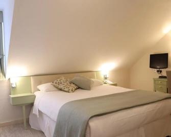 Centennial Hotel - كامبريدج - غرفة نوم
