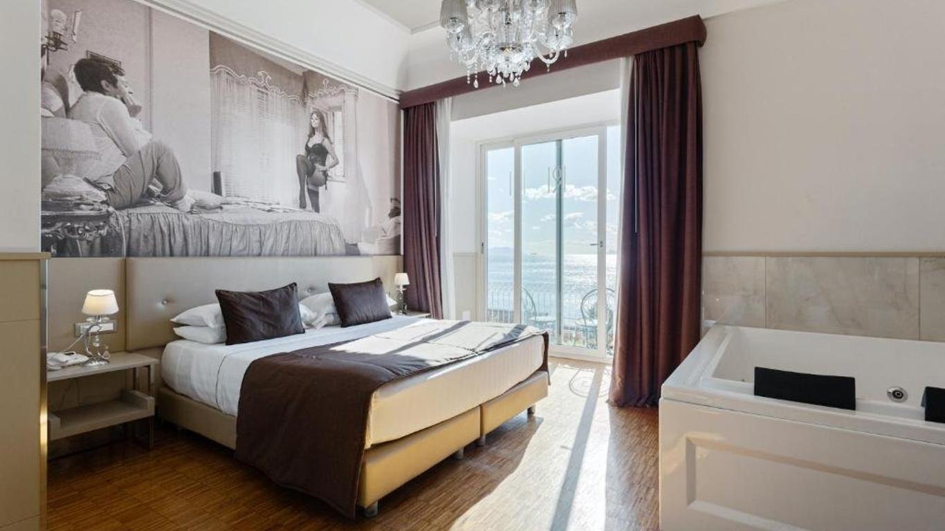 Partenope Relais