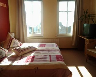 Zur alten Eiche - Meyenburg - Schlafzimmer