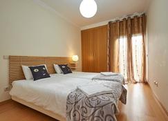 Beguest Cascais Inn Apartments - Cascais - Soveværelse