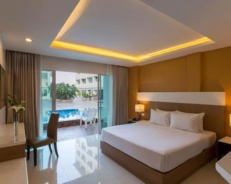 Chanalai Hillside Resort - Karon - Bedroom