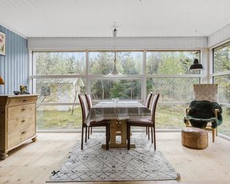 2 Bedroom Nice Home In Fjerritslev - Fjerritslev - Eetruimte