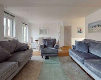 Villa Magnysolar 1 5 Minutes From Disneyland Paris - Magny-le-Hongre - Living room