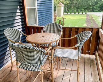 Massie Cabin, Pib Cabins - Put-in-Bay - Патіо