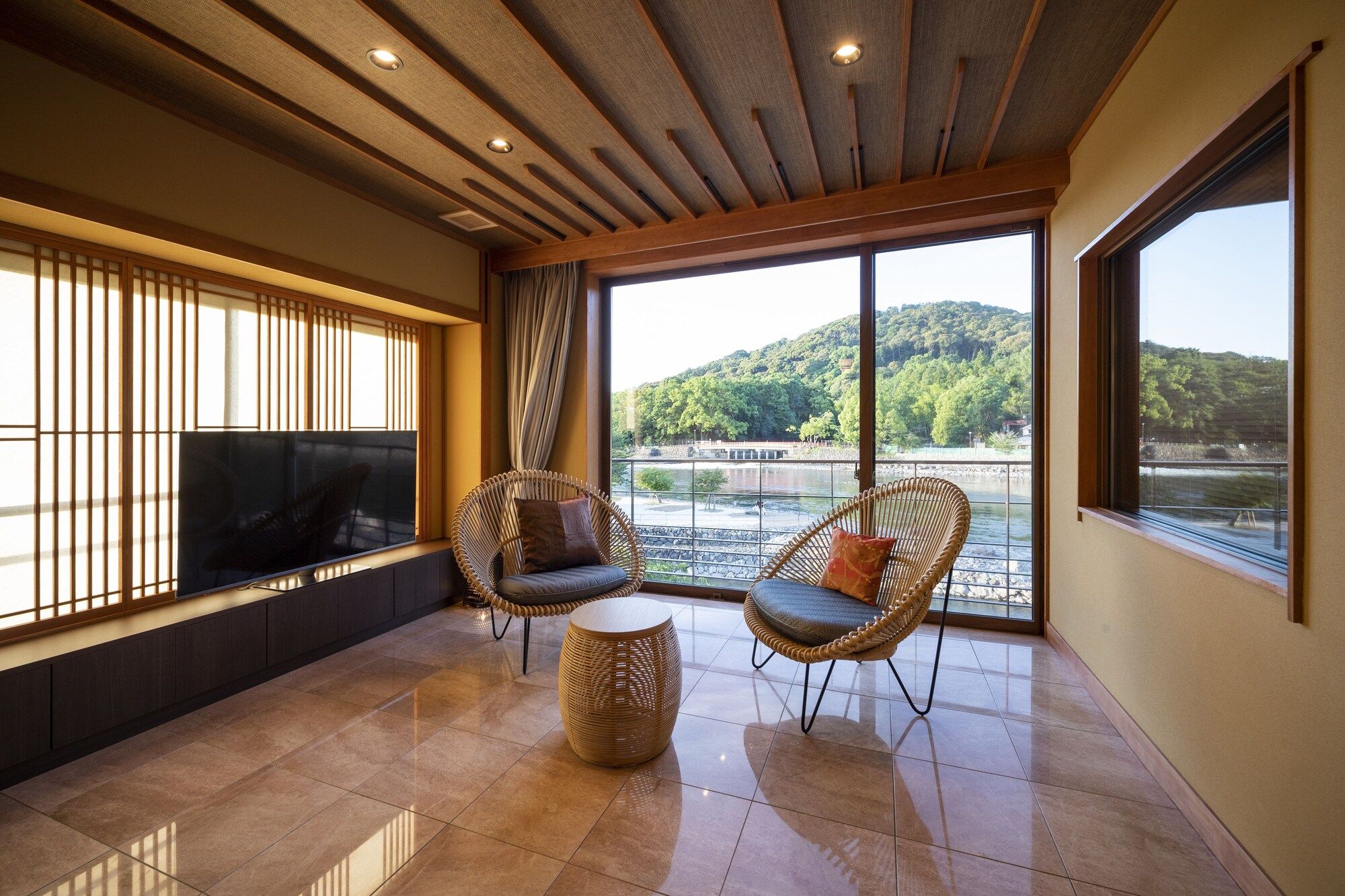 Hanayashiki Ukifune-en