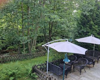 Zweizimmerwohnung - Baiersbronn - Innenhof