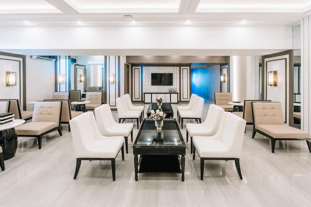 Rizal Park Hotel - מנילה