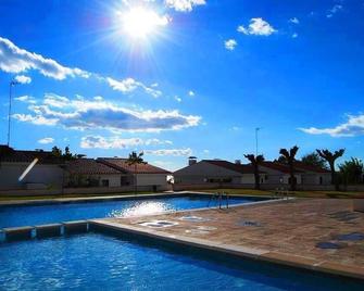 Aloha Sitges Barcelone Beach - Sitges - Pool