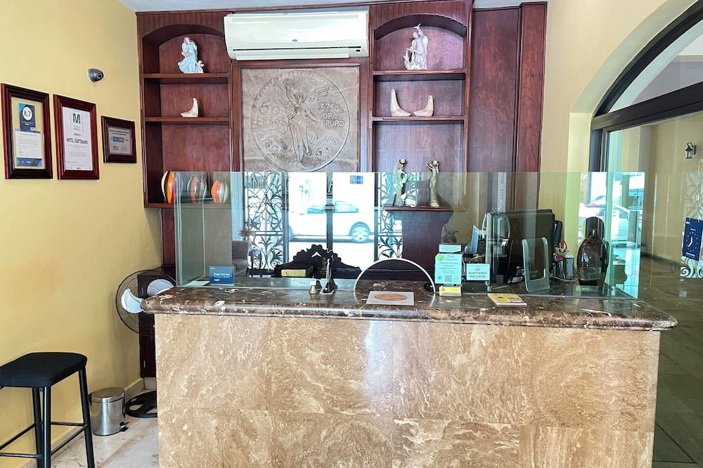 Hotel Centenario - Iguala - Front desk