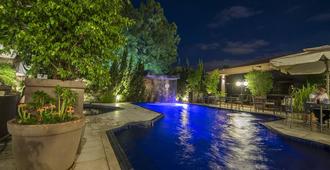 Las Ventanas Suites Hotel - Ciudad del Este - Pool