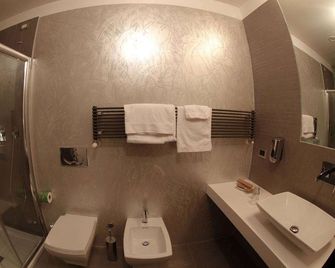 Hotel Cave Del Sole - Matera - Bedroom