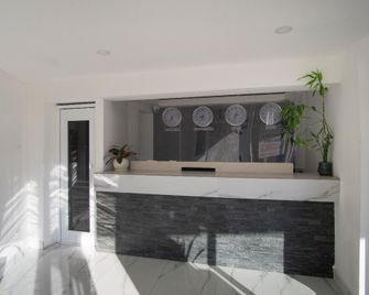 Hacienda Don Luis - Rosarito - Лоббі