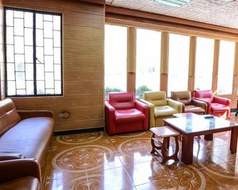 Regis Hotel - Beirut - Ingresso