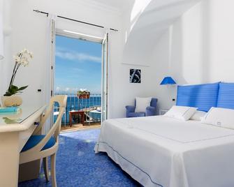 Relais Maresca Luxury Small Hotel - Capri - Ložnice