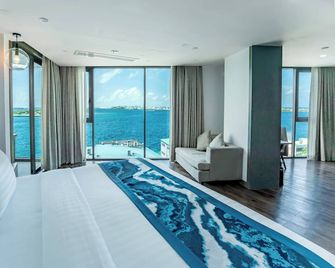 Maagiri Hotel - Male - Chambre
