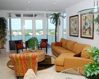 Hidden Hills. A exclusive community with panaramic views - Nasáu - Sala de estar