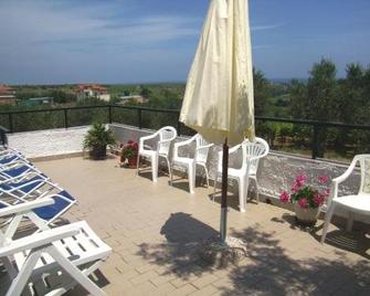 B&b La Nuova Stella - Perano - Balcony