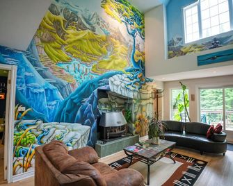 جيت كريستال إن - مونت ترمبلانت - غرفة معيشة