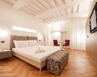 Hotel Alexander - Assisi - Bedroom