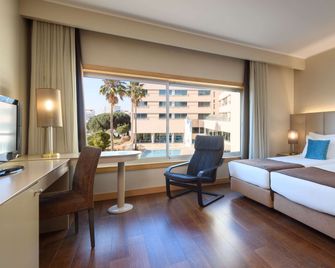 TRYP by Wyndham Porto Expo Hotel - מאטוסיניוס - חדר שינה