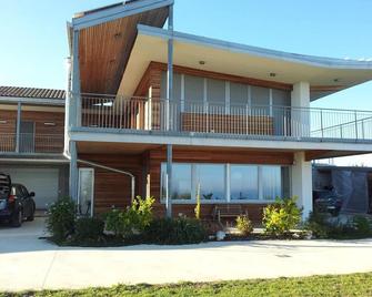 Villa Borsacchio - Colle Magnone - Roseto degli Abruzzi - Edificio