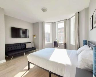 4 #2n - 4 Bedroom / 4 Bath Condo - Mccormick Place, Wintrust Arena, Chinatown - Chicago - Chambre