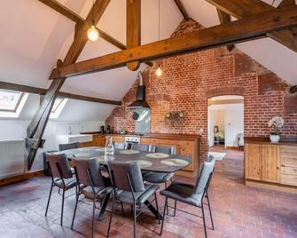 Apartment in wortel hoogstraten with garden - Hoogstraten - Essbereich